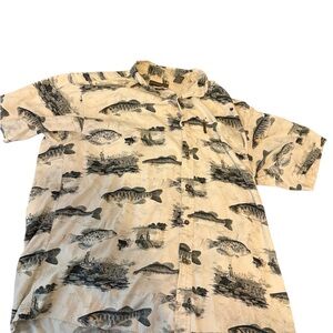 Magellan Outdoors Cream and Black Fish Print Shirt